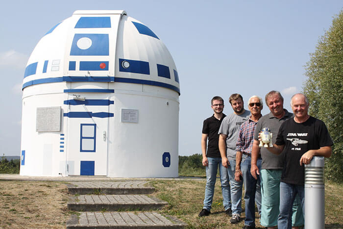 revistacarpediem.com - Professor alemão constrói um observatório de astronomia em formato do RD-D2