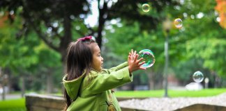 14 motivos para conectar crianças à natureza