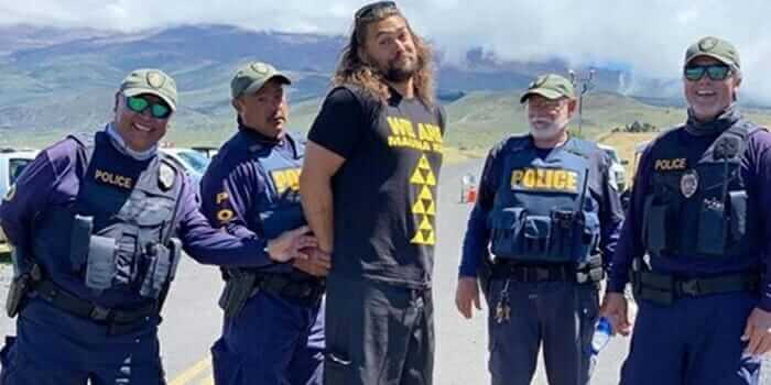 revistacarpediem.com - Ator de Aquaman é "preso" ao protestar contra construção em montanha sagrada havaiana? Entenda!