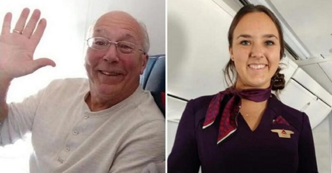 Pai viaja com filha aeromoça todo Natal para que ela não se sinta sozinha