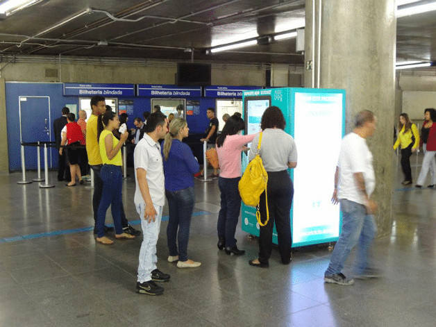revistacarpediem.com - SP d&aacute; in&iacute;cio a projeto que troca garrafa pet por cr&eacute;dito em transporte p&uacute;blico