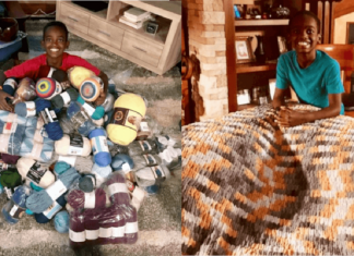Menino de 11 anos faz crochê e doa peças para orfanatos