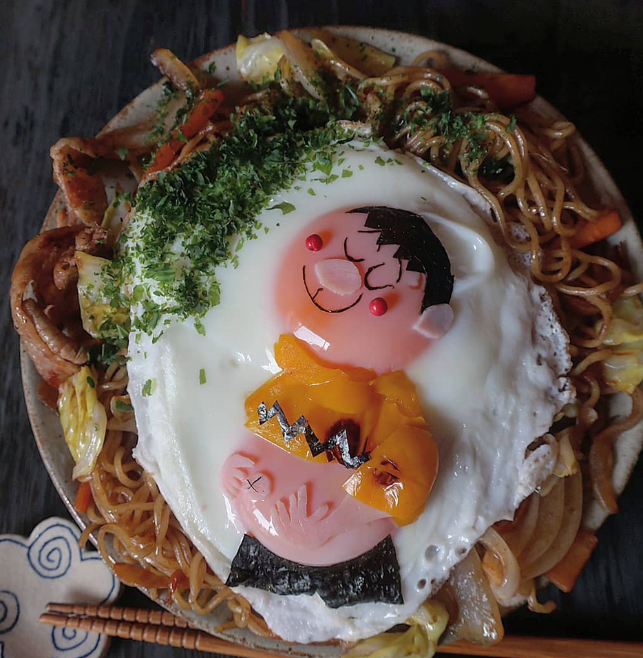 ovos fritos obra de arte 6 - Essa mãe japonesa faz belas obras de arte com ovos fritos