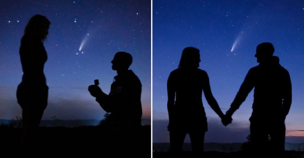 Casal fica noivo durante rara passagem de cometa