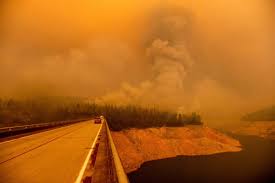 ceu2 - Após intensas queimadas, americanos registram cenário parecido com filmes apocalípticos