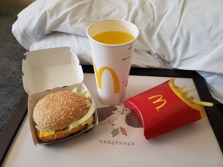hamburguesa vegetariana 1 - “Chorei e vomitei toda a noite”: Vegetariana que recebeu hambúrguer de frango por erro se diz traumatizada