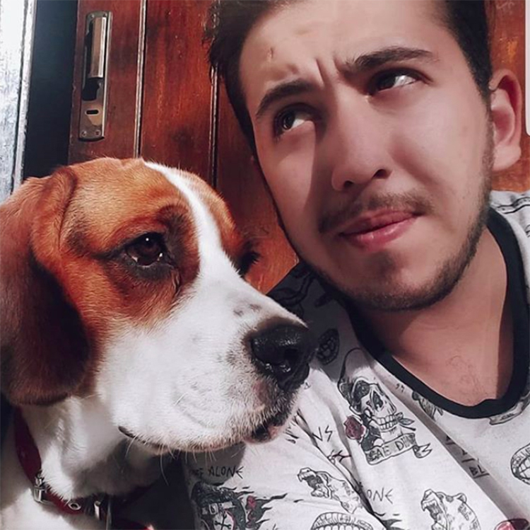 luciano karosas argentina - Jovem adota cachorro desenganado por veterinários para dar amor a ele em seus últimos dias