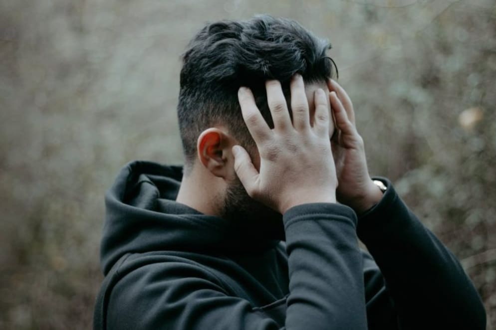 revistacarpediem.com - Voc&ecirc; vive em estado de alerta? O que a psicologia diz sobre a mente hipervigilante